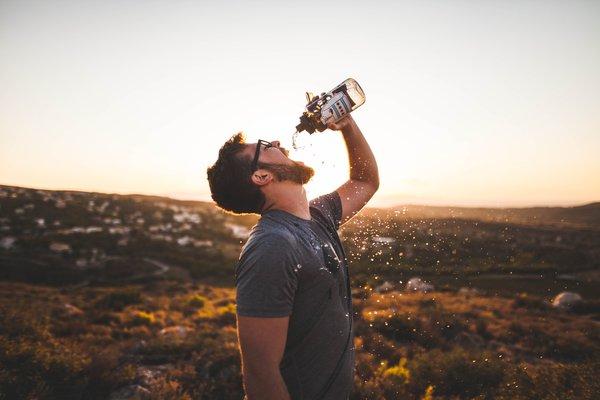 Dehydration: 5 Replenishing Beverages + Ayurvedic Summer Health Tips