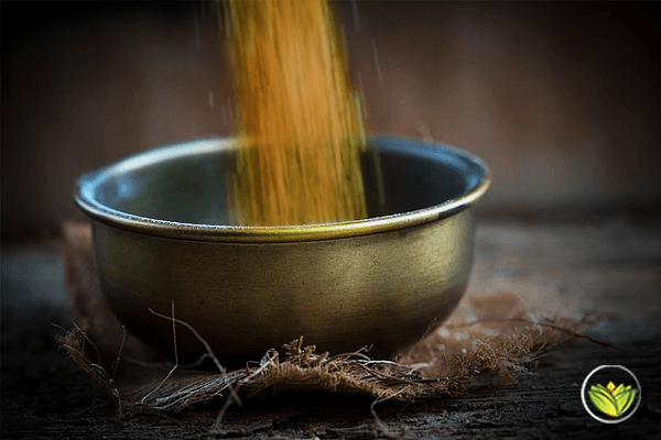 Golden Porridge: A Turmeric Breakfast Bowl Recipe
