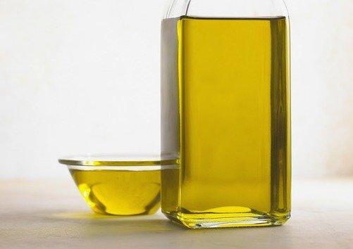 Oil Pulling Experiences: Psoriasis Improved, Tooth Pain Relieved