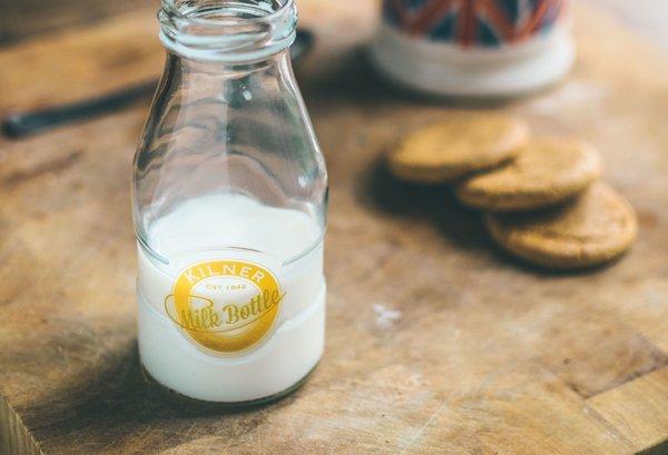 Why Drink Raw Milk + Ayurvedic Benefits And Tips