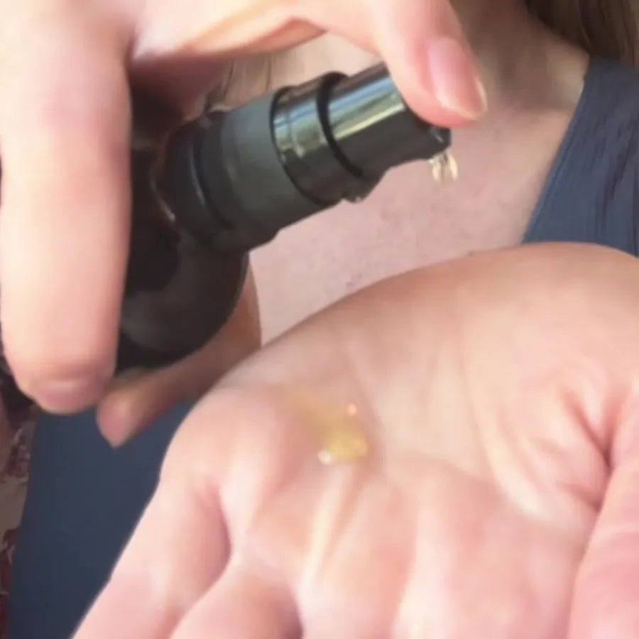 Pumping oil into the palm