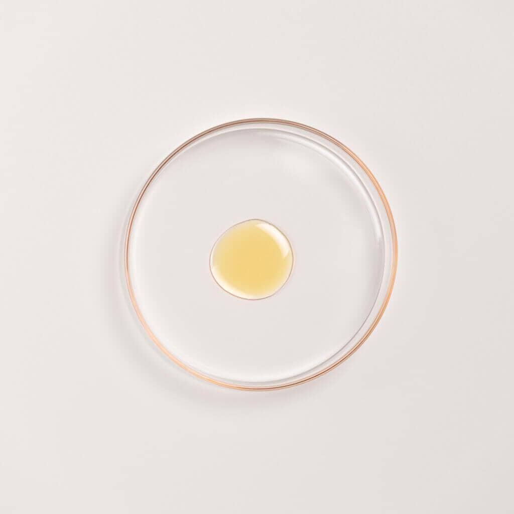 Kesaradi Oil - Best Face Moisturizer for a Natural, Healthy Glow - Face oil iYURA 