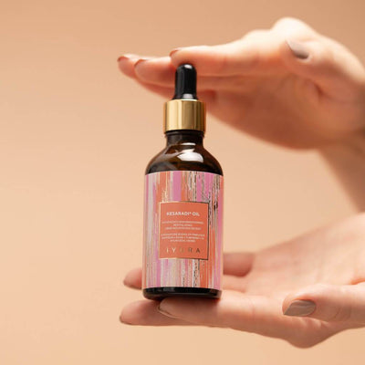 Kesaradi Oil - Daily Ayurvedic Face Oil with Saffron, Natural Vitamin E, Vetiver, Licorice and Haldi Face oil iYURA